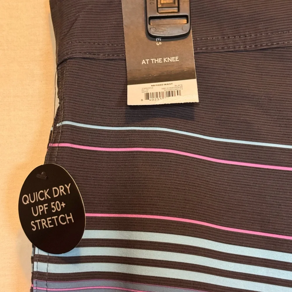 G-147 Men’s No Boundaries NWT Black Pink & Teal‎ Stripe Board Shorts Size 32